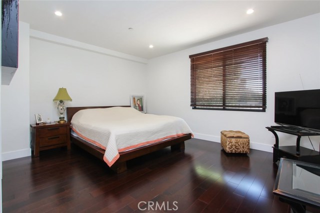 4440 Talofa Avenue Glendale  Home Listings - Green World Realty and Financial Services Glendale Real Estate